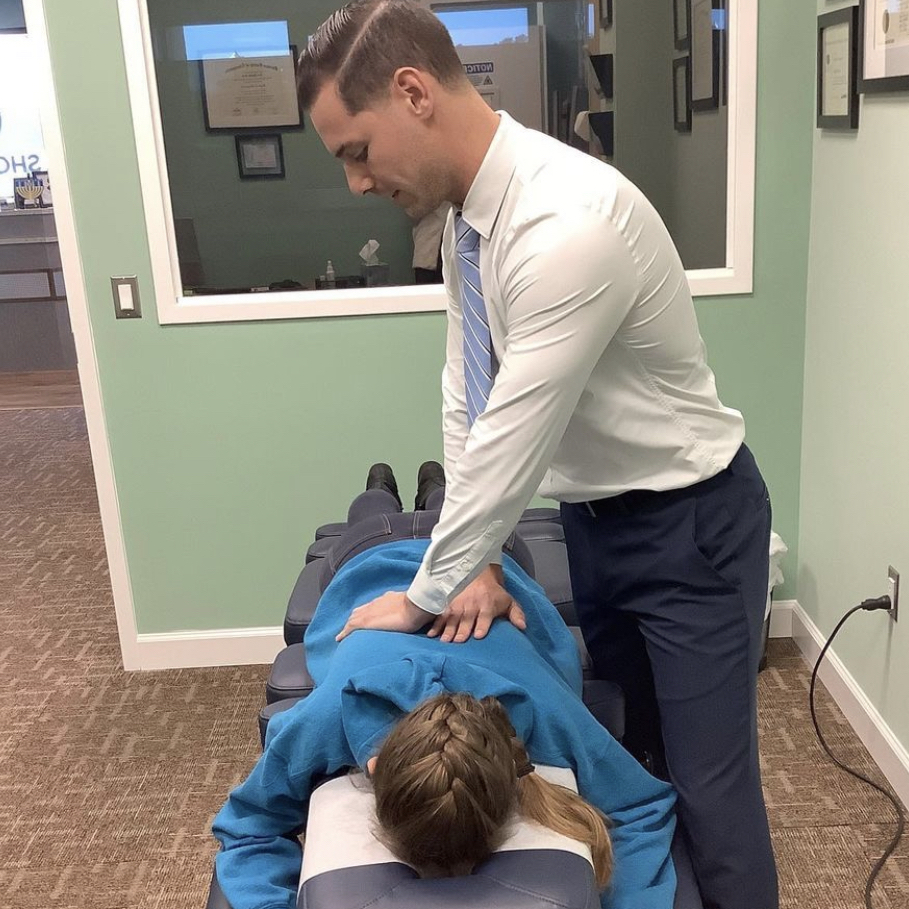 Dr. Brett Tave spinal adjustment