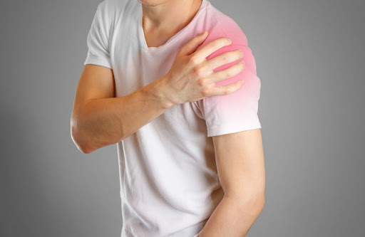 Chiropractor for Shoulder Pain